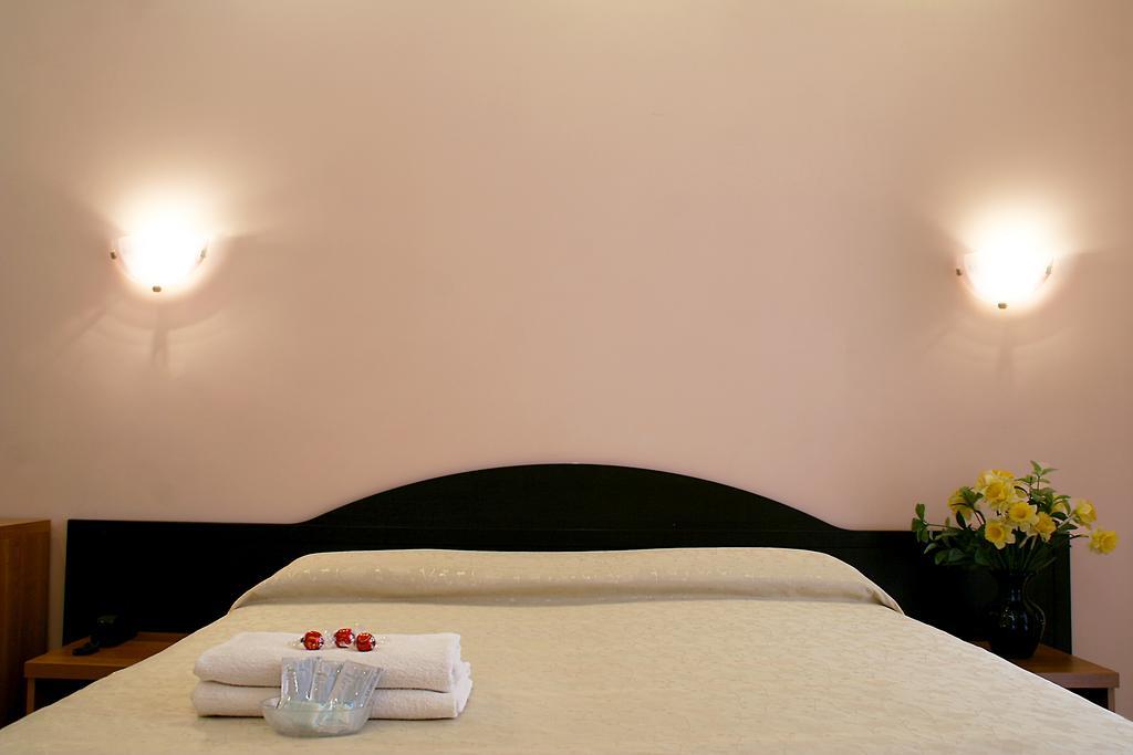 Premier Cavour Hotel Rome Kamer foto